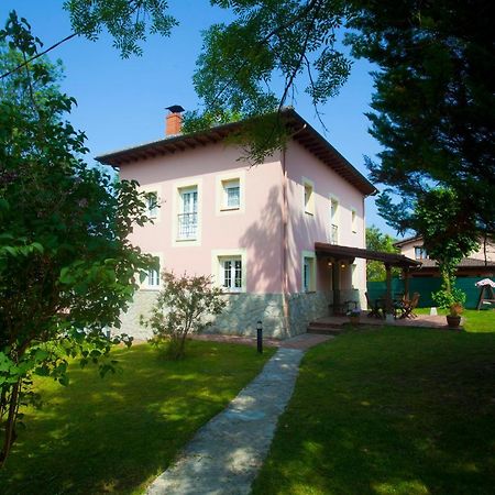Villa Mercedes Pilona Luaran gambar